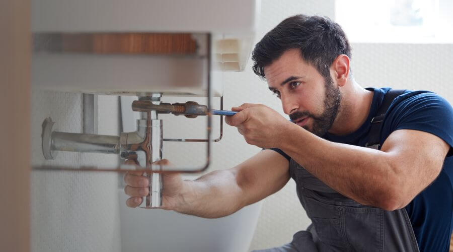 Expert burst pipe repair services in Martinsburg, PA